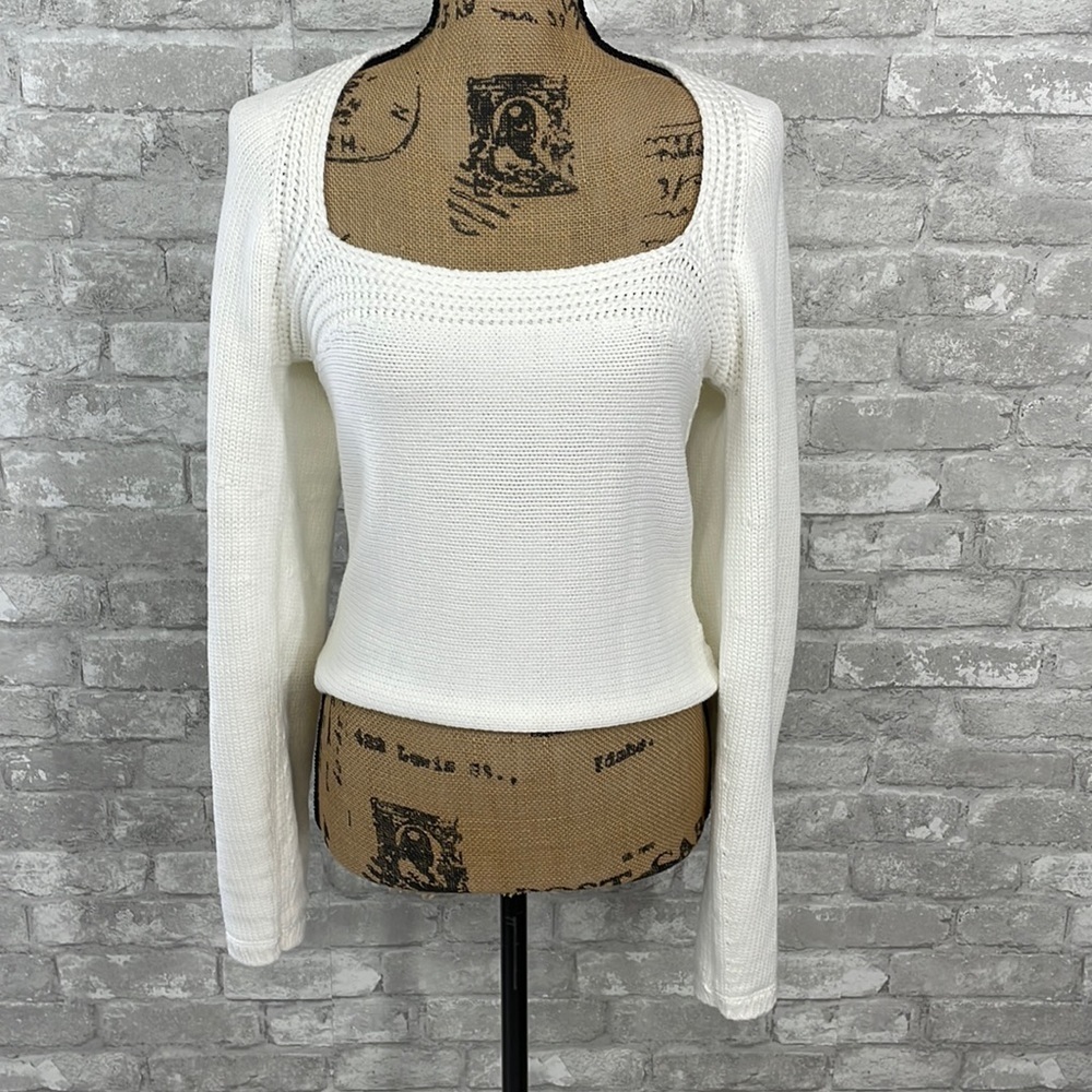 Express Square Neck Fitted Knit Pullover
